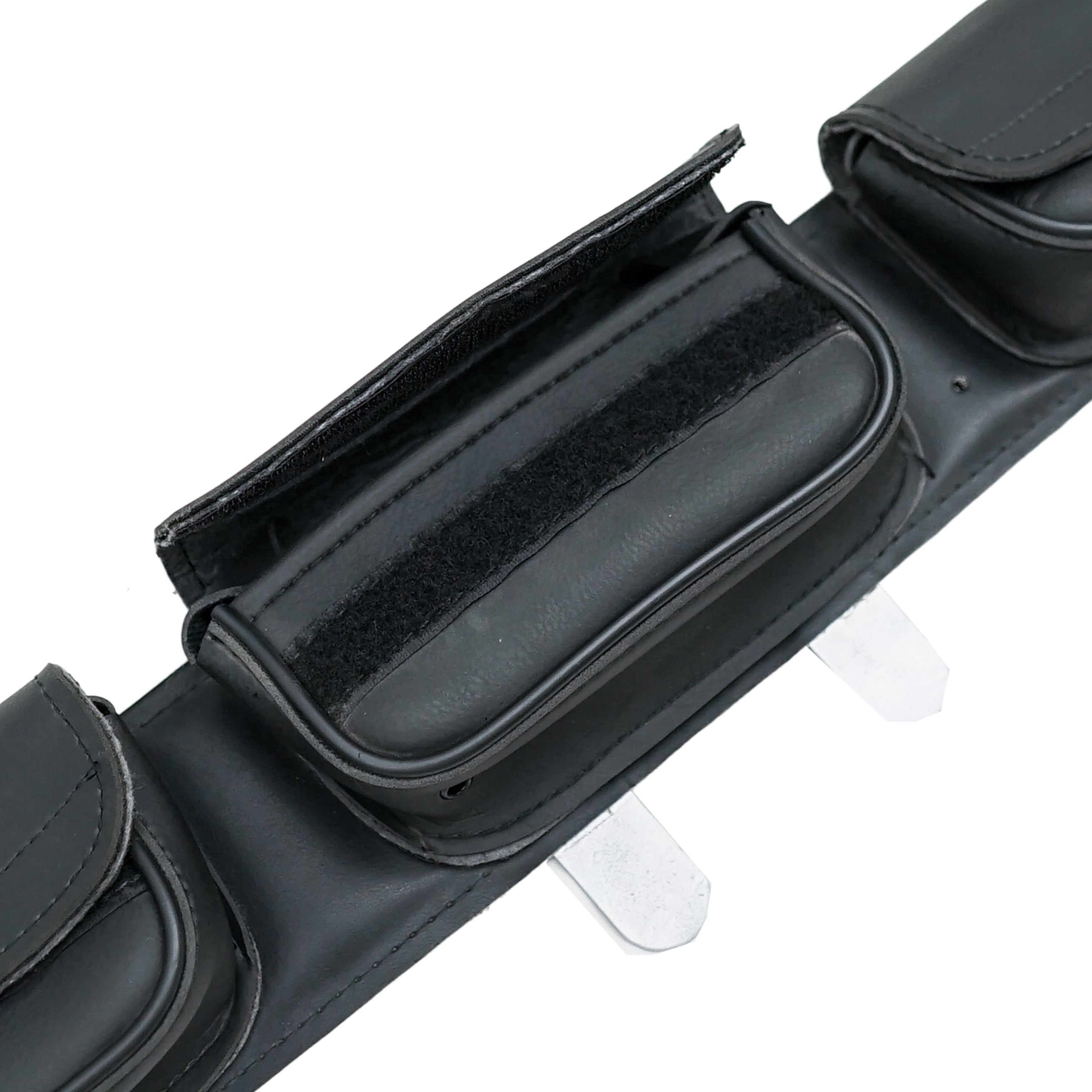 RC5804 Universal 3 Pouches Windshield Bag