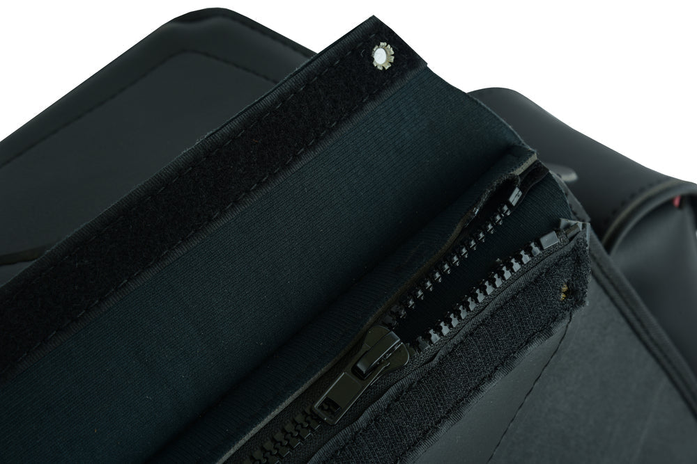 RC322 Two Strap Saddle Bag